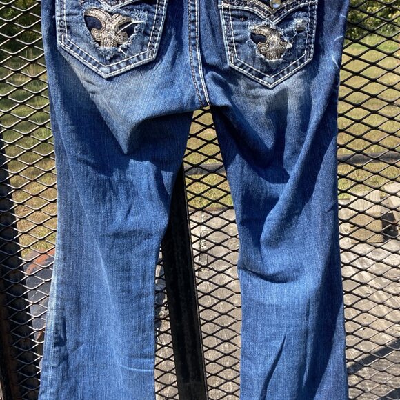 Rock Revival Women's Jeans, Easy Boot Cut, Size 28 Waist, Standard Length - Picture 4 of 10